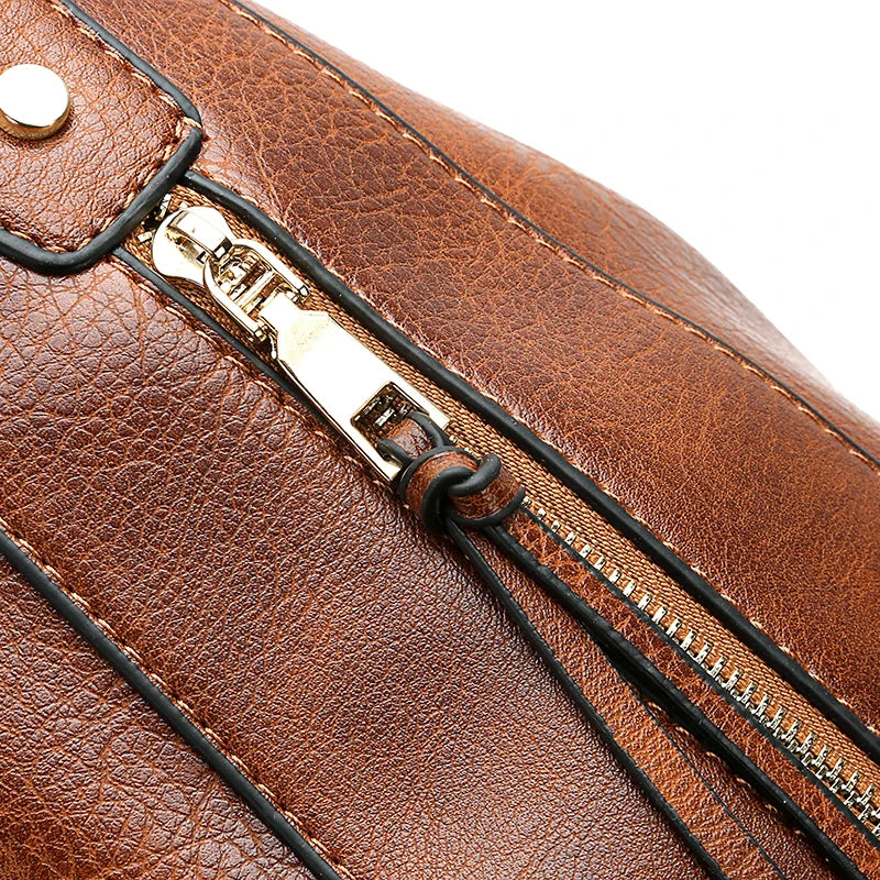 Bolsa Hobo em Couro