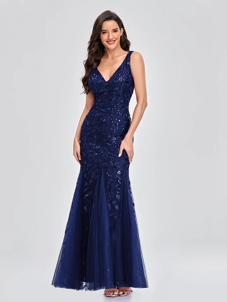 Vestido Cocktail Sem Mangas com Decote em V e Lantejoulas