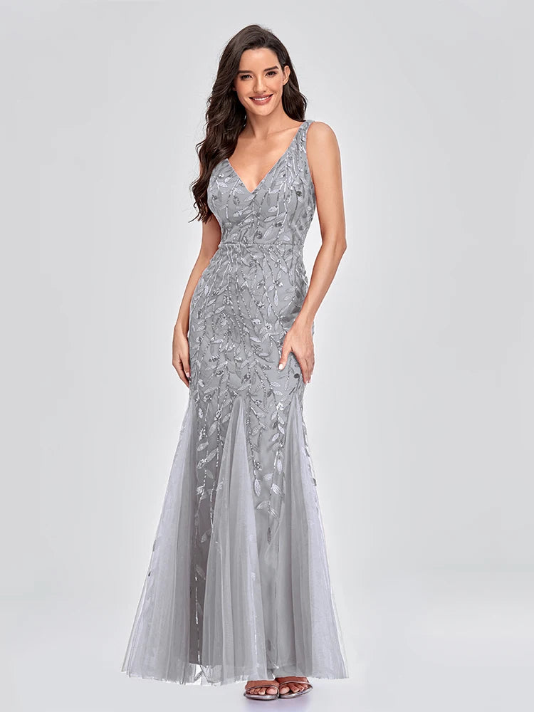 Vestido Cocktail Sem Mangas com Decote em V e Lantejoulas