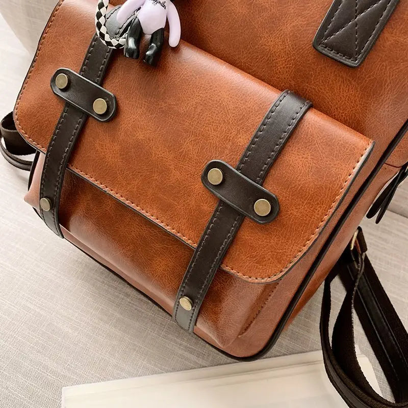 Mochila em Couro PU