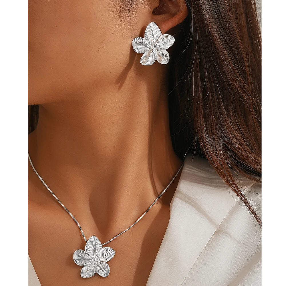 Conjunto Flores