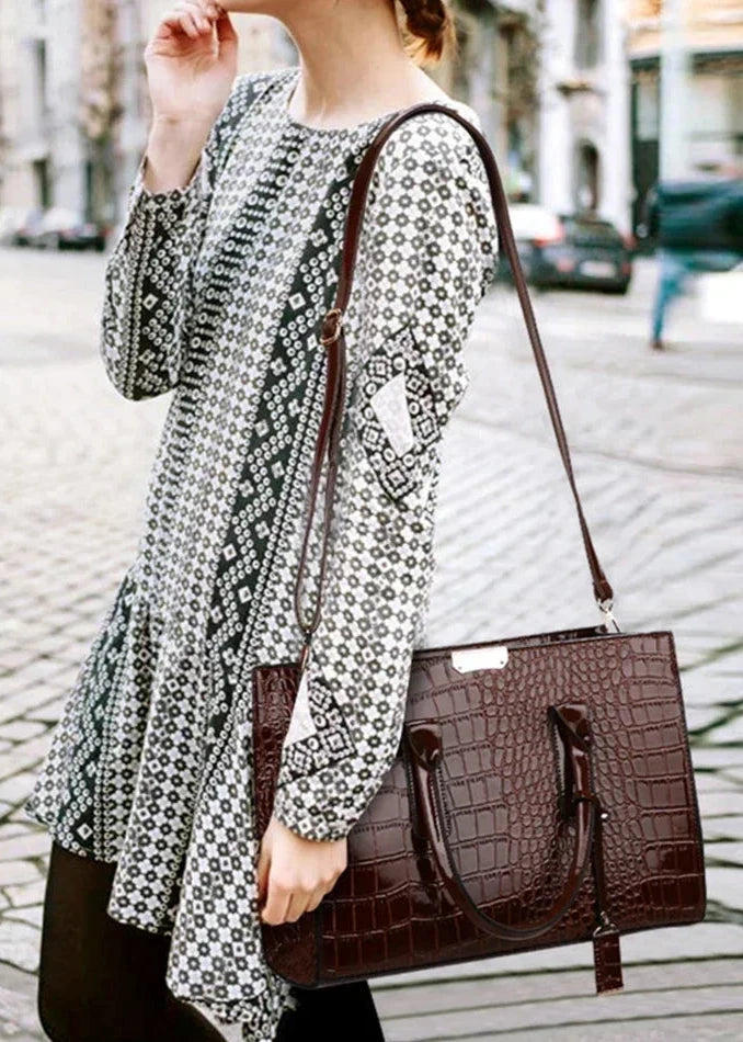 Bolsas Tote Estampa Crocodilo