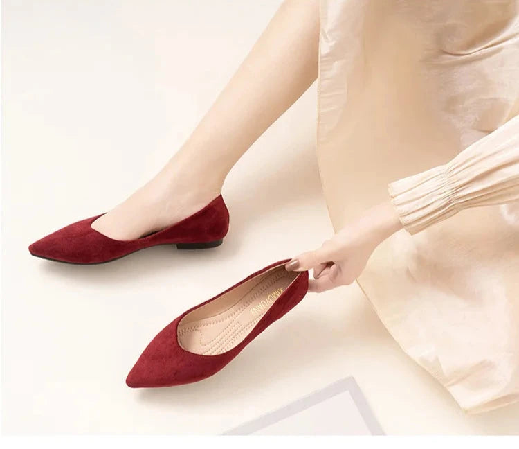 Tênis Feminino Casual com Bico Fino