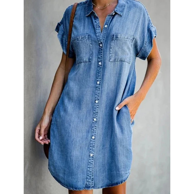 Vestido de Camisa Jeans Feminino com Bolso