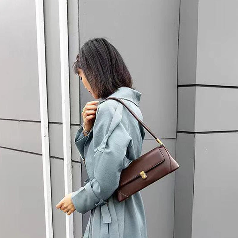 Bolsa Baguete Luxuosa