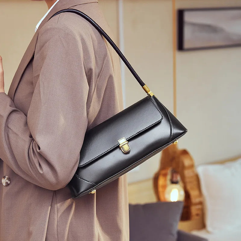 Bolsa Baguete Luxuosa
