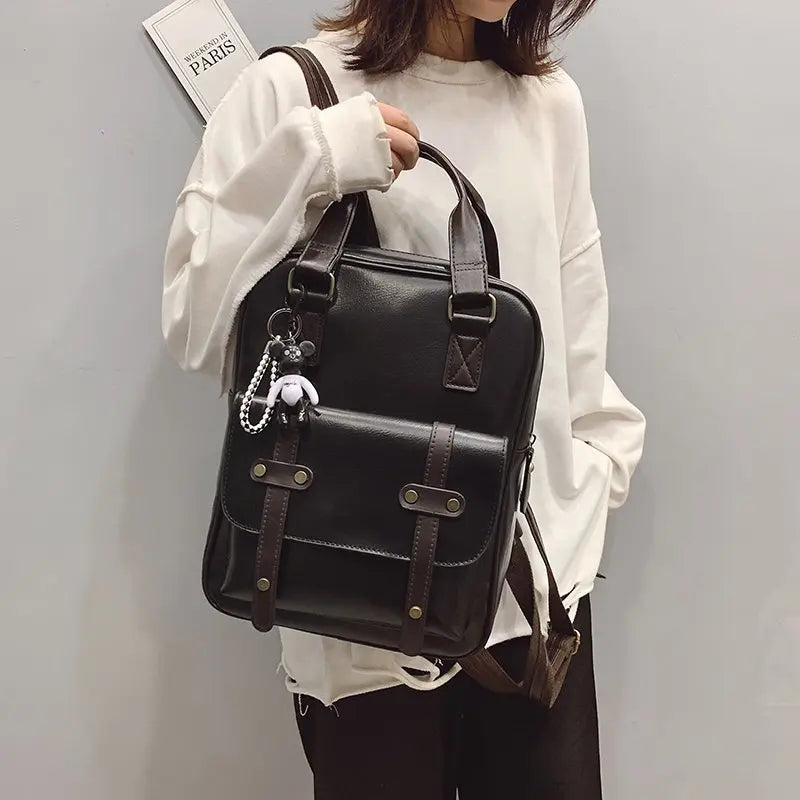 Mochila em Couro PU