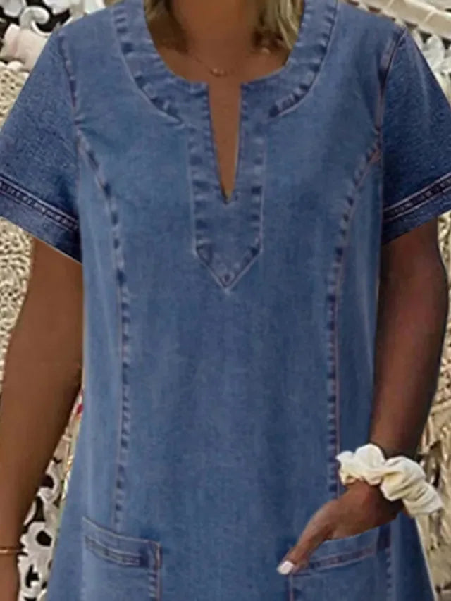 Vestido Jeans Feminino com Decote em V e Mangas Curtas