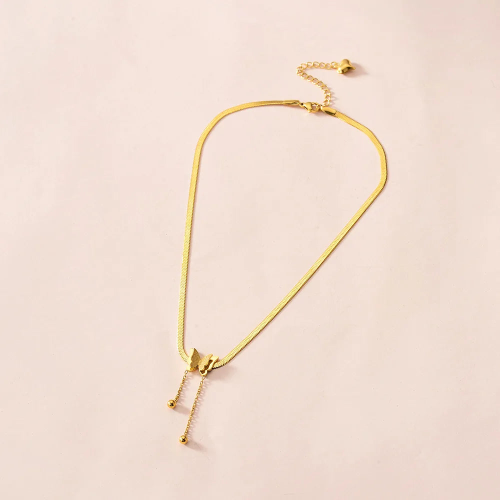 Colar Borboleta Vintage Dourado