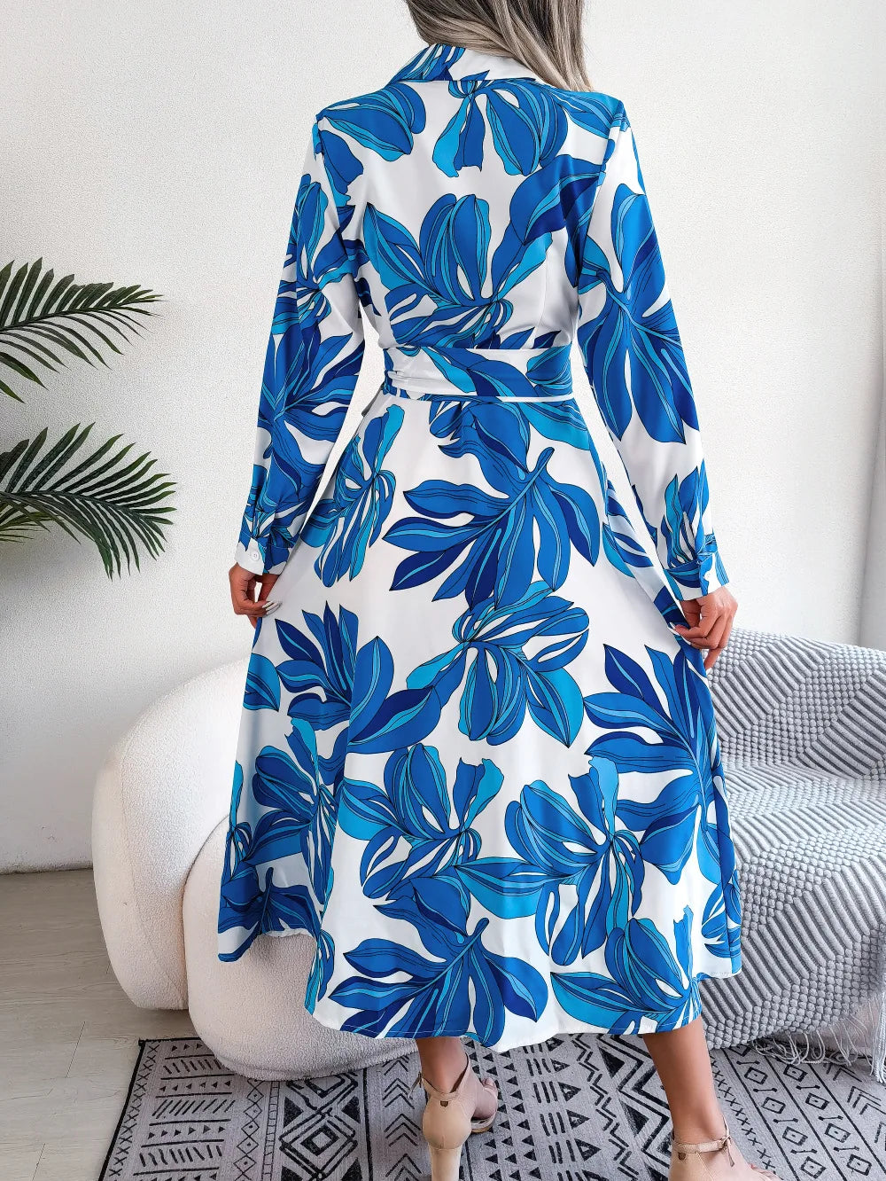 Vestido Floral Longo com Gola Polo