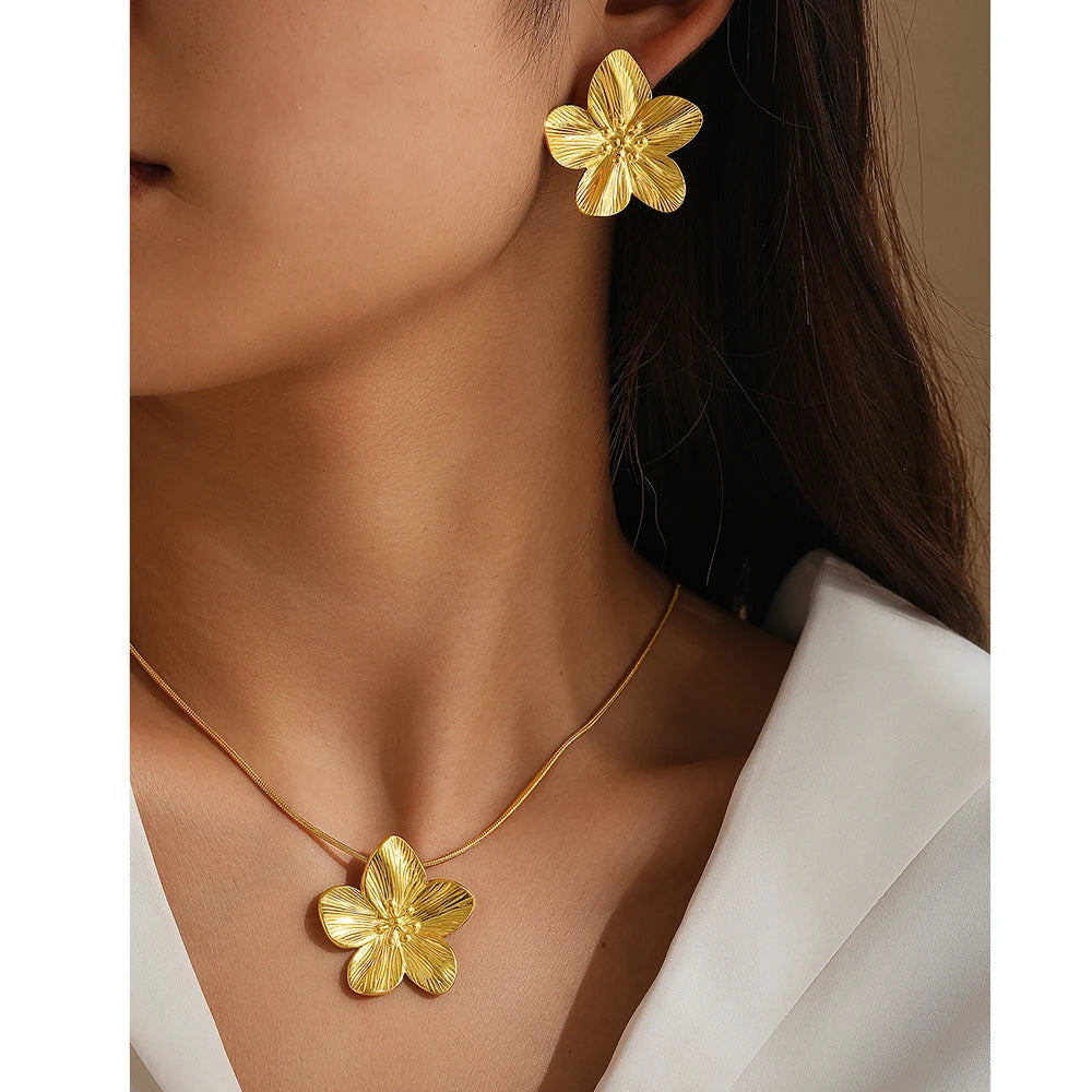 Conjunto Flores