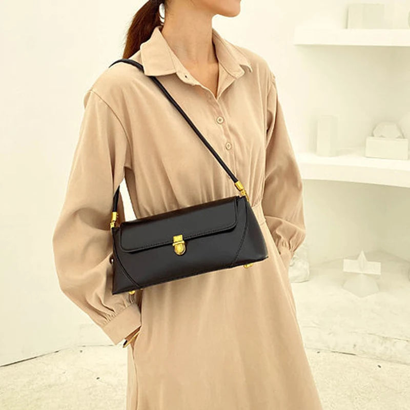 Bolsa Baguete Luxuosa
