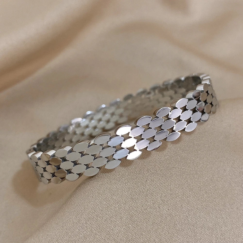 Pulseira Oval Minimalista