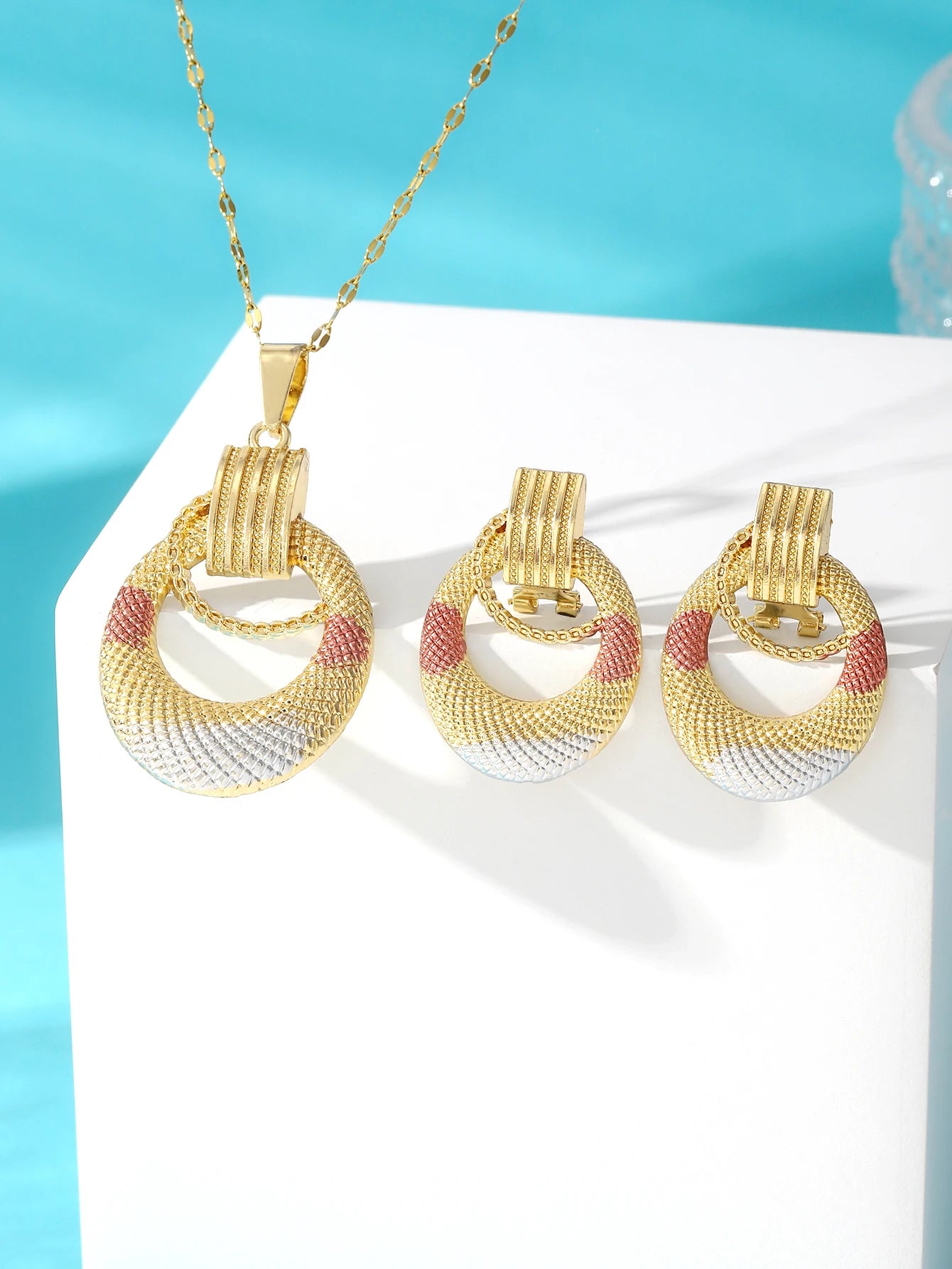 Conjunto Colar e Brincos