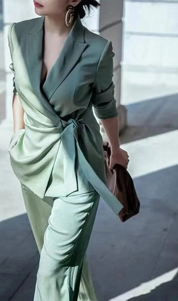 Conjunto Elegante de Blazer e Calças Largas