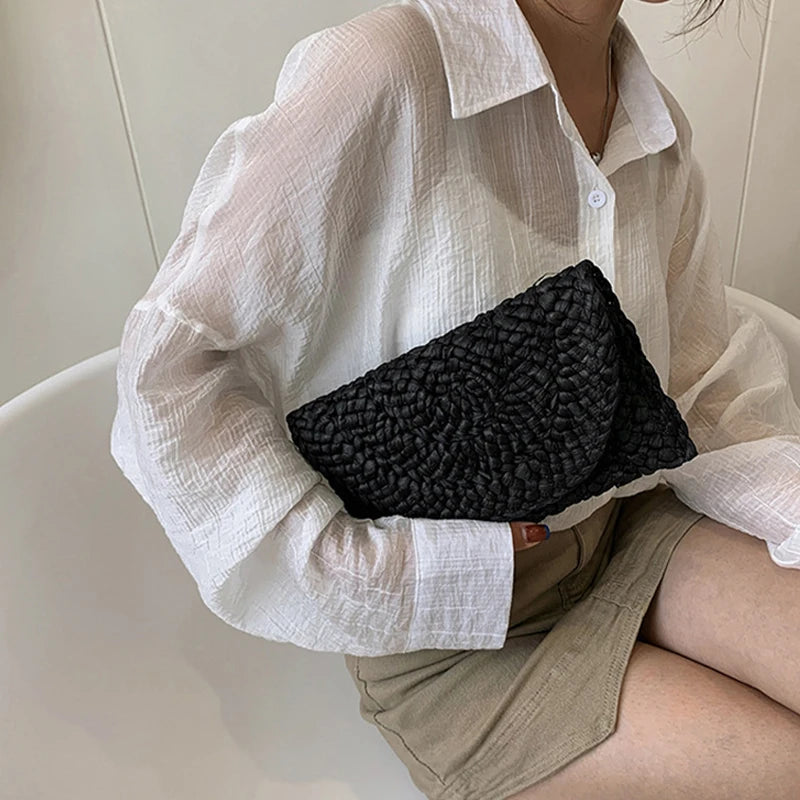 Bolsa Clutch de Palha