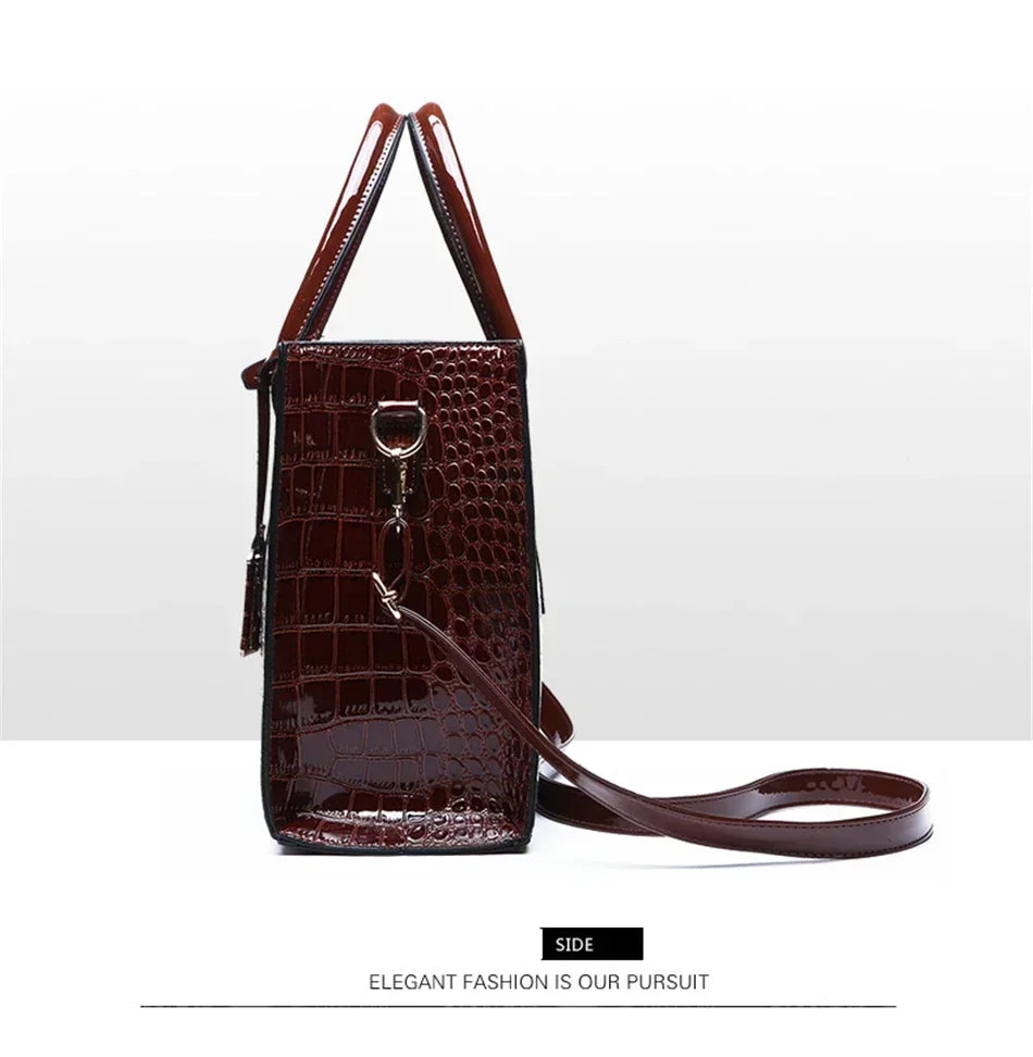 Bolsas Tote Estampa Crocodilo